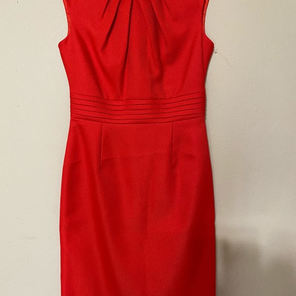 TAHARI dress size 4 - Picture 3 of 8